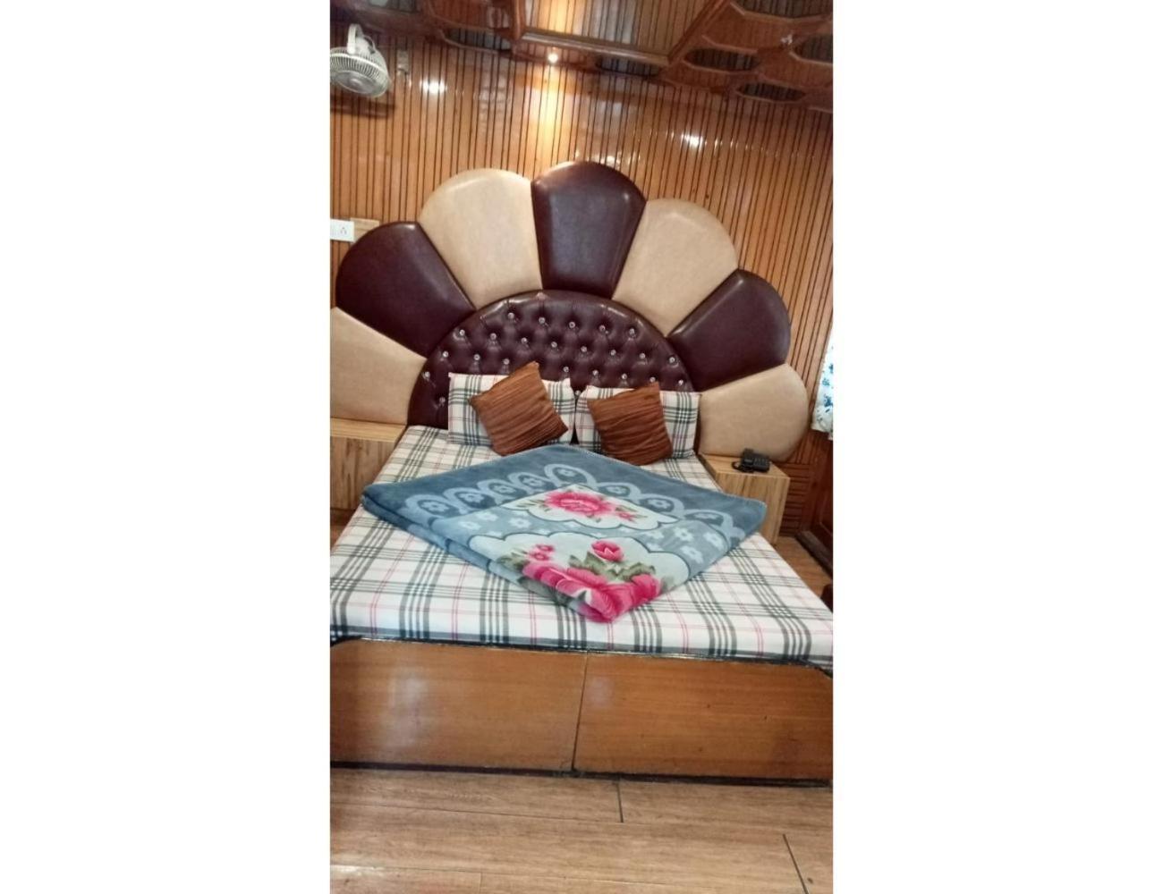 Hotel Doegar, Simlá Kültér fotó