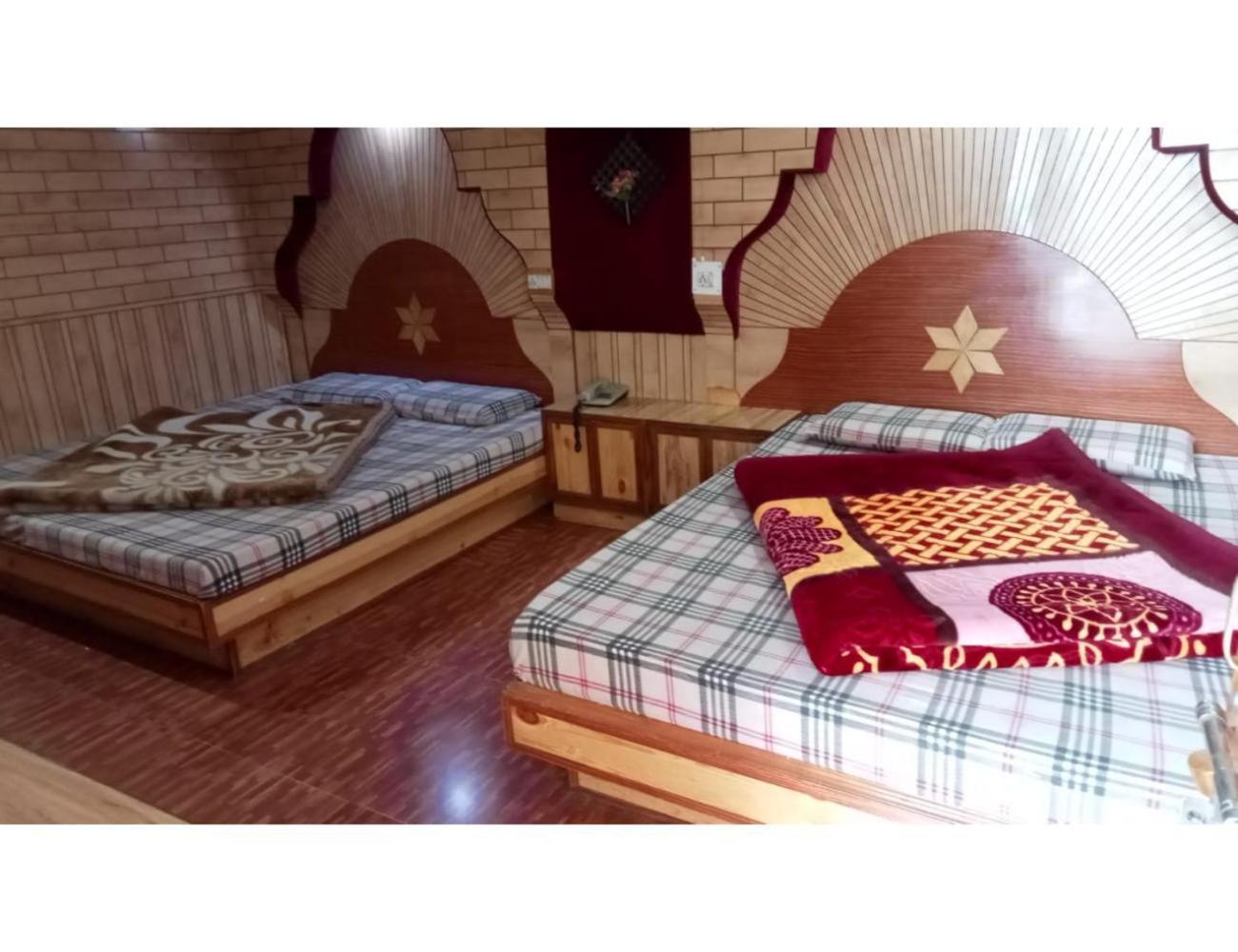 Hotel Doegar, Simlá Kültér fotó
