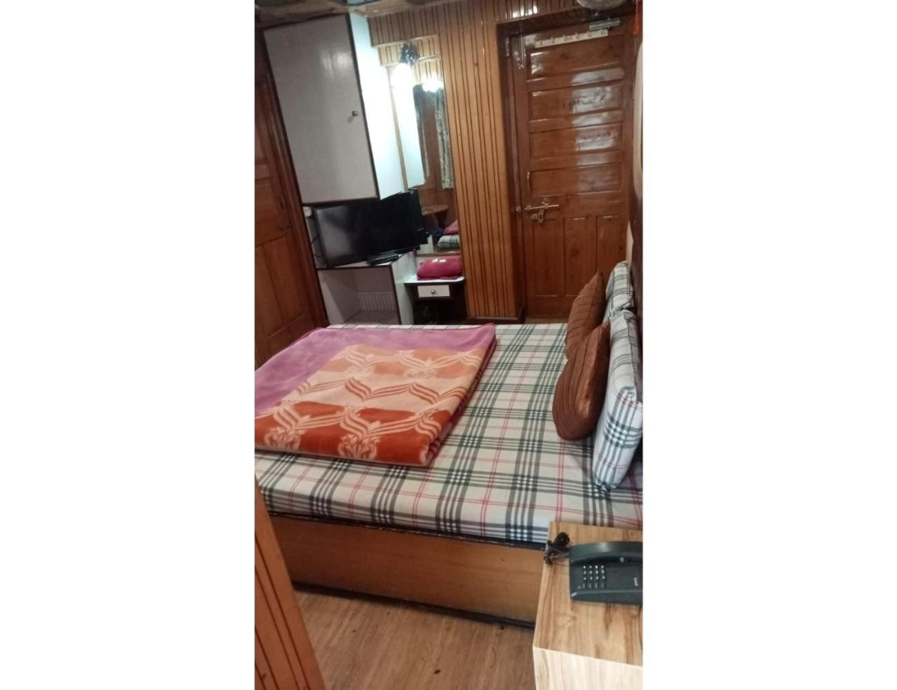 Hotel Doegar, Simlá Kültér fotó