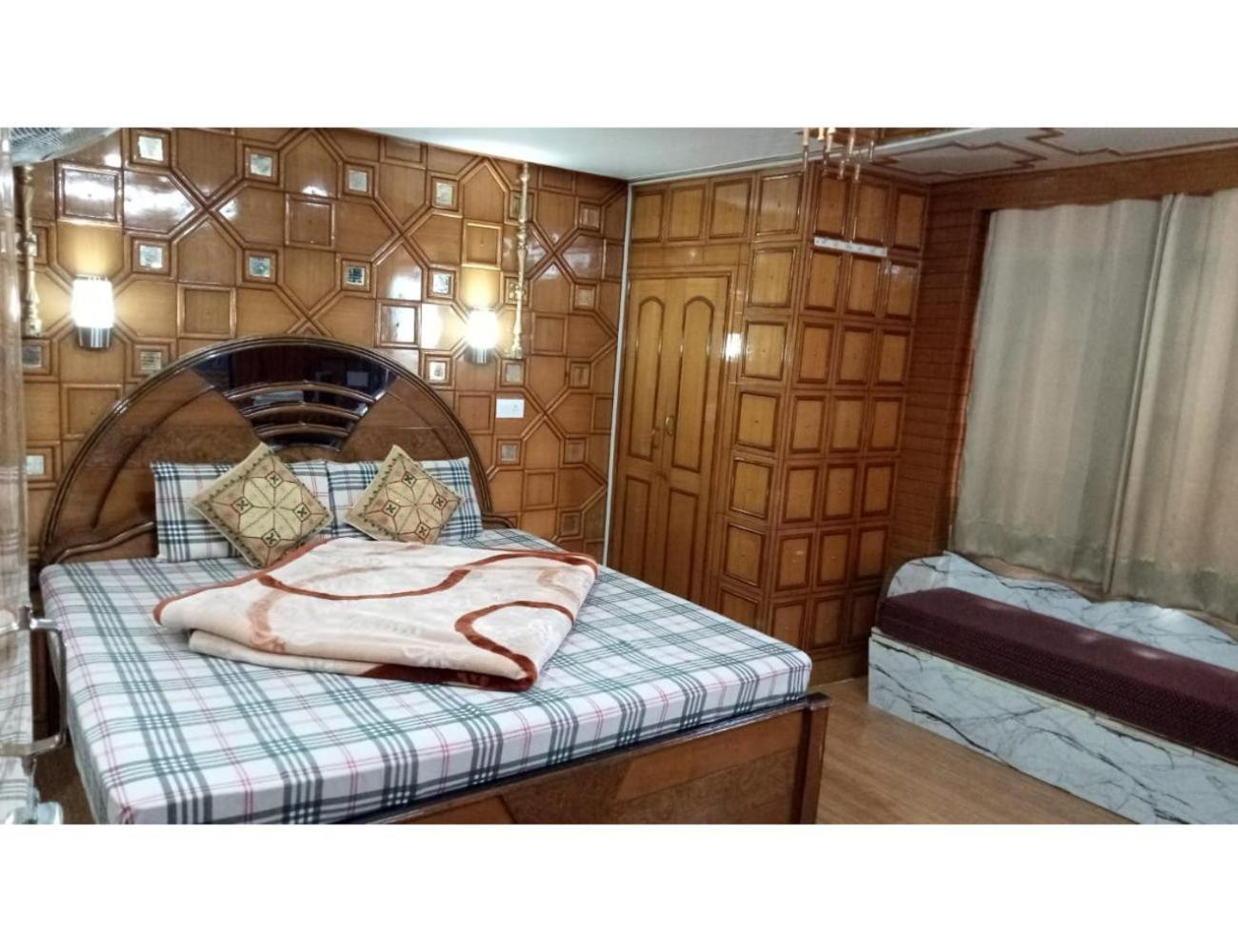 Hotel Doegar, Simlá Kültér fotó