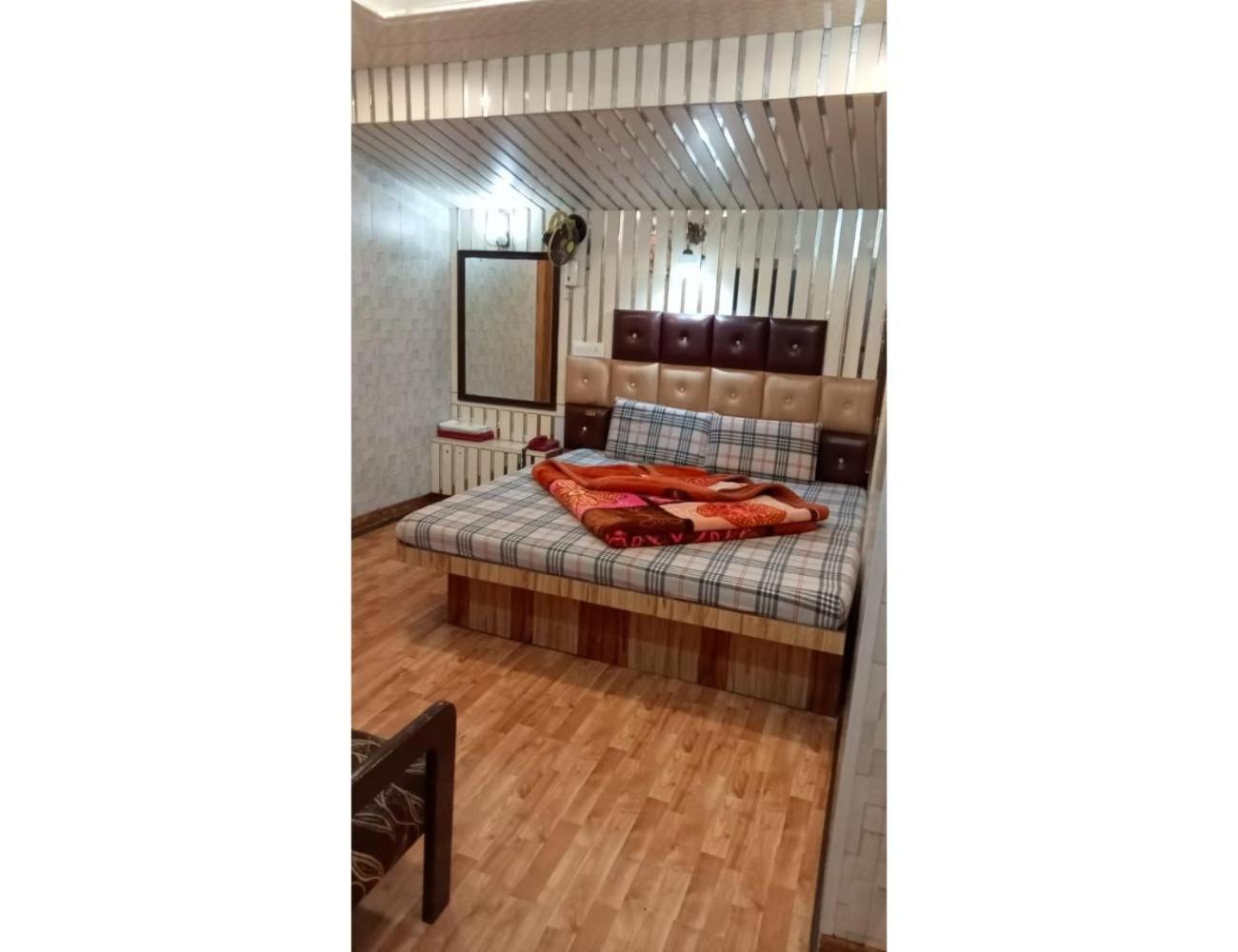 Hotel Doegar, Simlá Kültér fotó